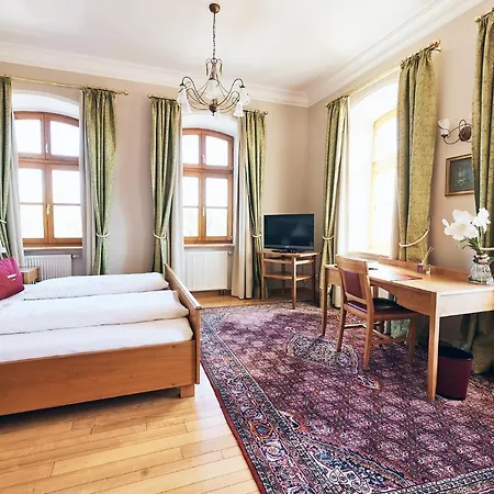 Hotel&restaurant Waldschloss Hotel