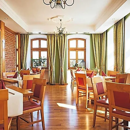 & Restaurant Waldschloss