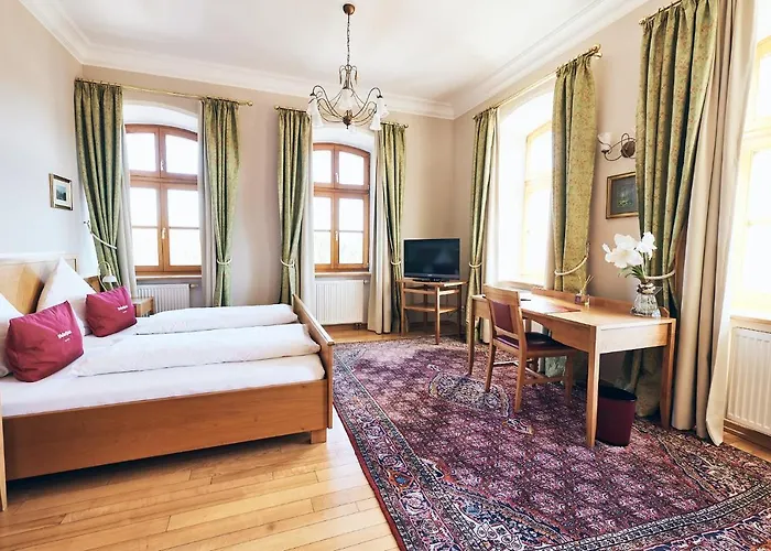 Hotel&restaurant Waldschloss Hotel